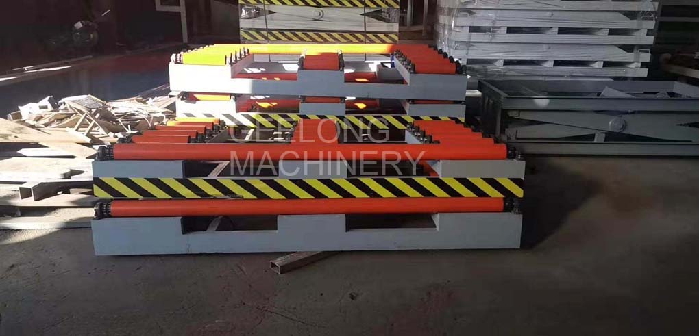 board lifter machine with conveying roller on the top