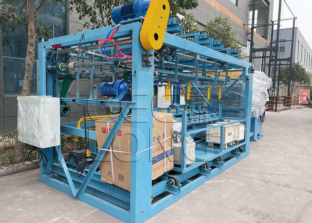 China GEELONG exported 4ft core veneer composer machine