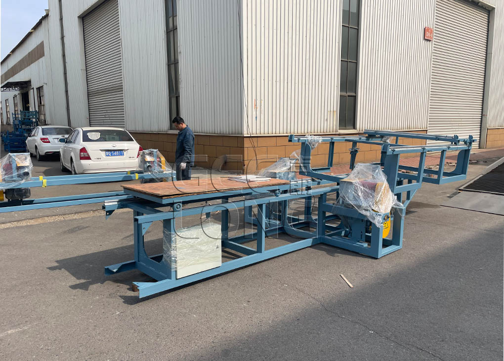 two containers plywood machinery are exported to Indonesia