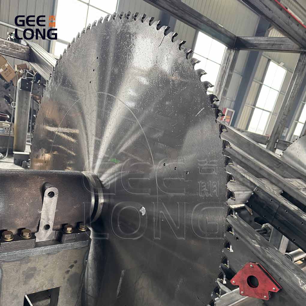 Sawing blade for log cutting work GEELONG