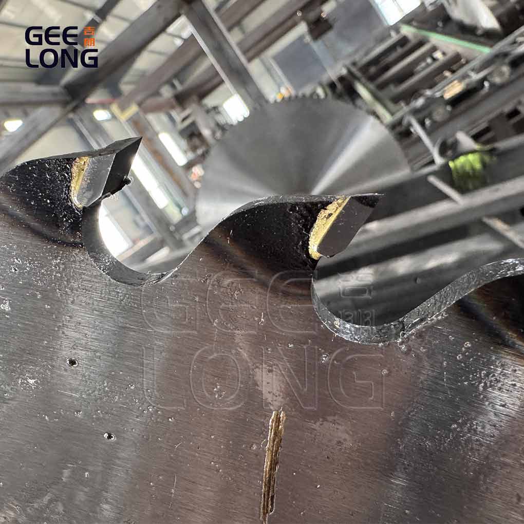 Sawing blade for log cutting work GEELONG