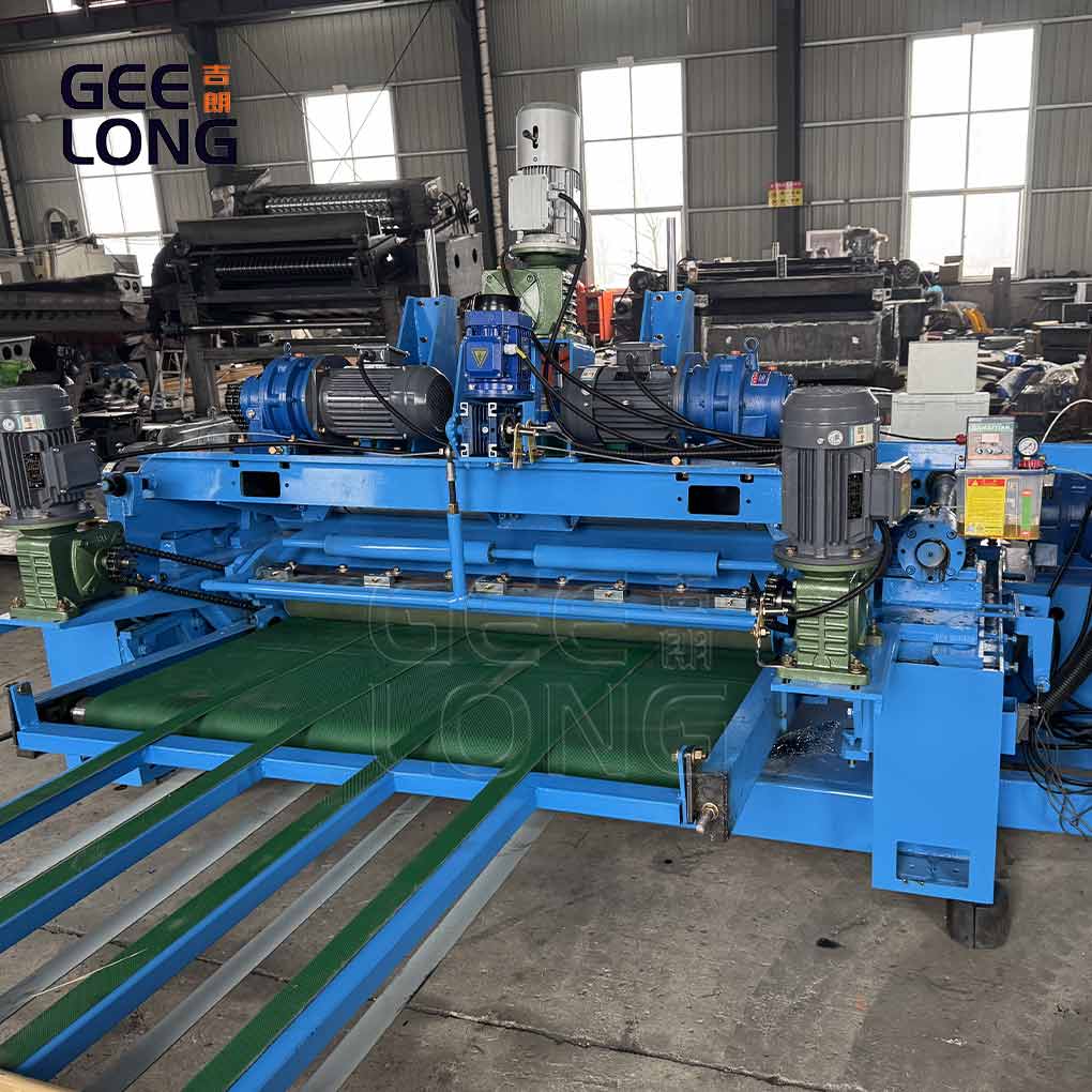 SMALL LOG veneer peeling line GEELONG SMALL LOG veneer peeling line GEELONG