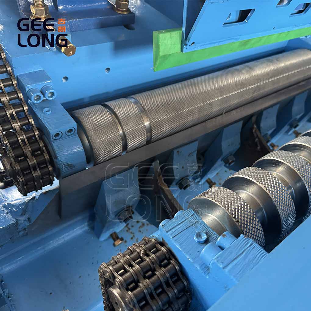 SMALL LOG veneer peeling line GEELONG SMALL LOG veneer peeling line GEELONG