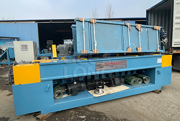 automatic 8feet veneer peeling line exported