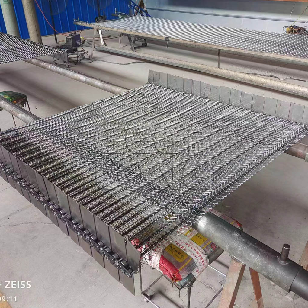 plywood paving machine Galvanized mesh belt